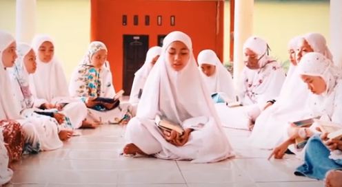 Berteman dengan Tangis